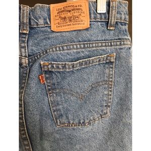 Vintage high waisted leavis mom jeans